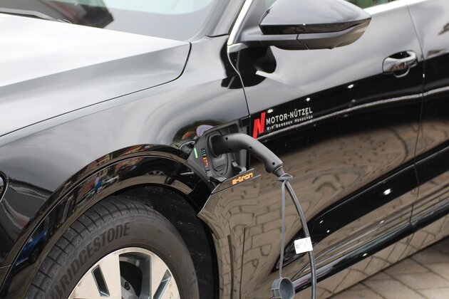 E-Mobilität: Elektroautos im Alltagstest